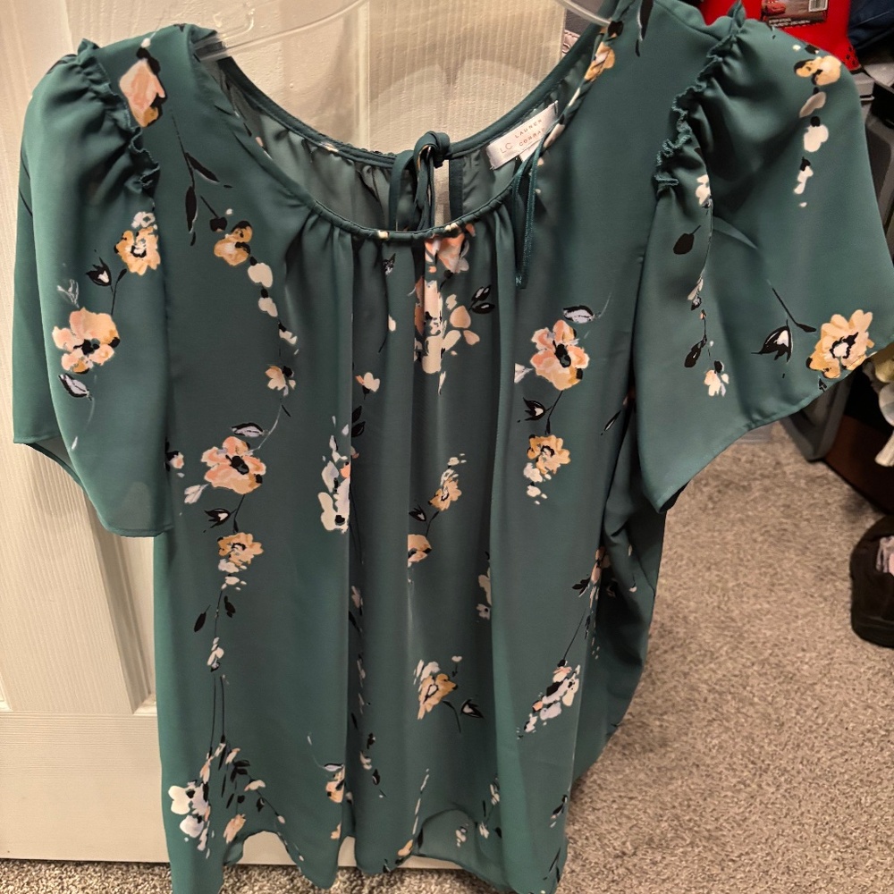 LC Lauren Conrad top